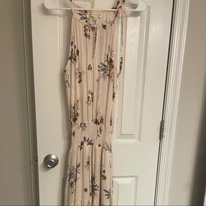 Never worn floral maxi dress from Vici
